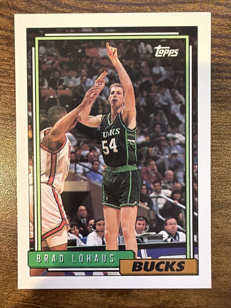 Brad Lohaus #229 1992 Topps Milwaukee Bucks Basketball Card NBA NM