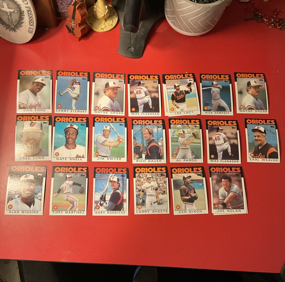 Topps 1983 Topps Baltimore Orioles 18 Card Lot Dan Ford Mike Flanagan