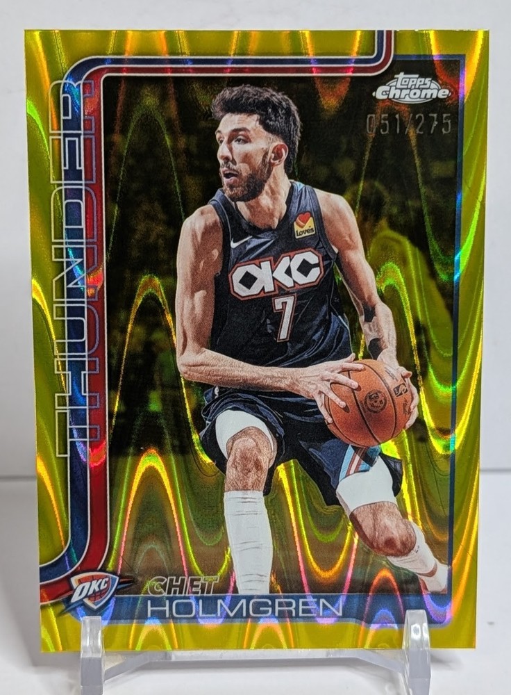 2025-26 Topps Chrome Update Chet Holmgren #31 Yellow Raywave Refractor /275