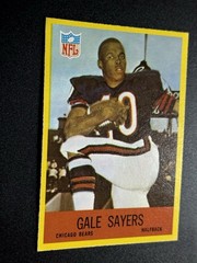 1967 Philadelphia # 35 Gale Sayers EX-EXMINT. Sharp And Centered!! Nice Gloss!