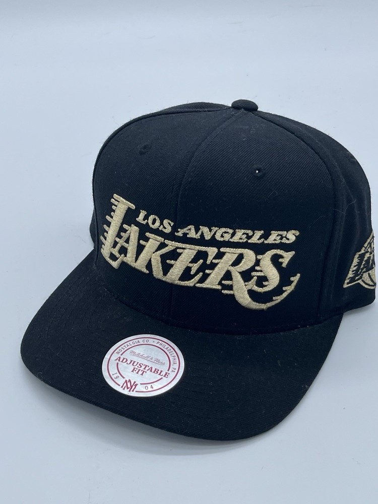 Mitchell & Ness Hardwood Classics Los Angeles Lakers Black Snapback Hat NBA New