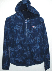 NWT Women’s Nike New England Patriots Hoodie Tommy Bahama XXS