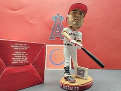 Kendry Morales Los Angeles Angels MLB 2011 SGA Bobblehead NIB SH Lefty