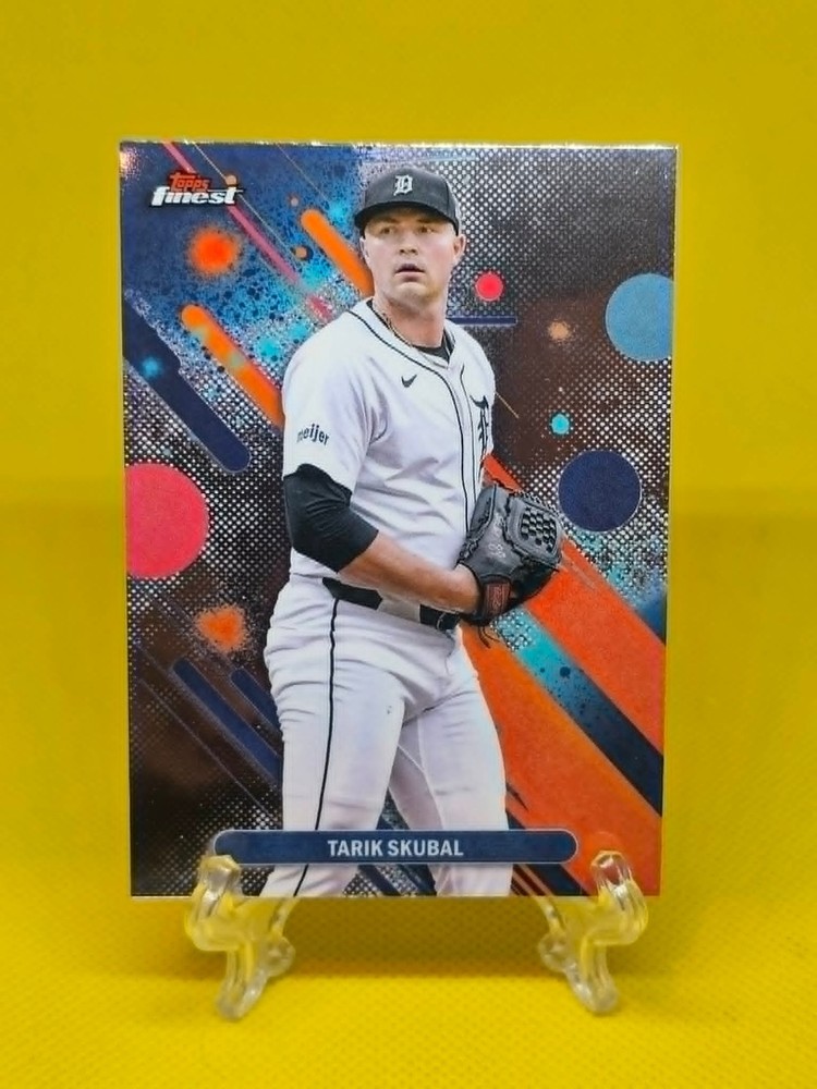 2025 Topps Finest – Tarik Skubal #90 LA Dodgers CY