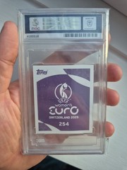 Leah Williamson Topps Women&rsquo;s UEFA Euro 2025 Sticker #254 Graded MGC 9