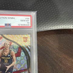 2022 Panini Revolution WNBA Rookie GROOVE Lexie Hull #12 (RC) PSA 10 FEVER
