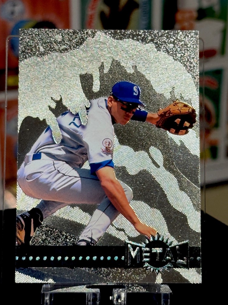 1996 Fleer Baseball Metal Universe Alex Rodriguez Platinum #110 Seattle Mariners