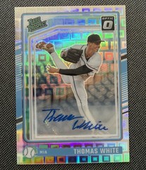2024 – Optic Rated Prospects Thomas White #147 Pandora Prizm Signat /25 AU, RC