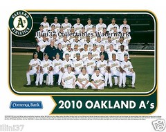2010 OAKLAND ATHLETICS TEAM 8X10 PHOTO