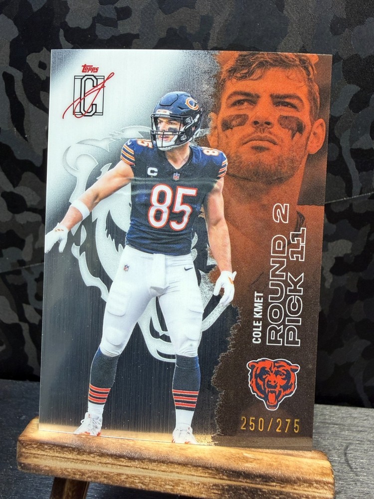 Cole Kmet #68 – 2025 Topps Signature Class Bears Round 2 Pick 11 250/275
