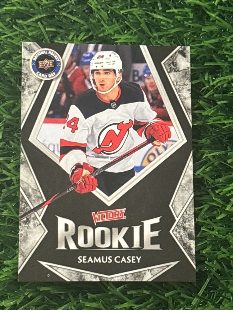 2025 Upper Deck National Hockey Card Day Victory Black Rookie Seamus Casey #V12