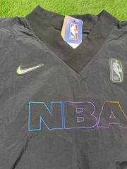 Nike NBA Team 31 Women&rsquo;s Woven Long-Sleeve V-Neck Top HM6362-010 Size Small WNBA