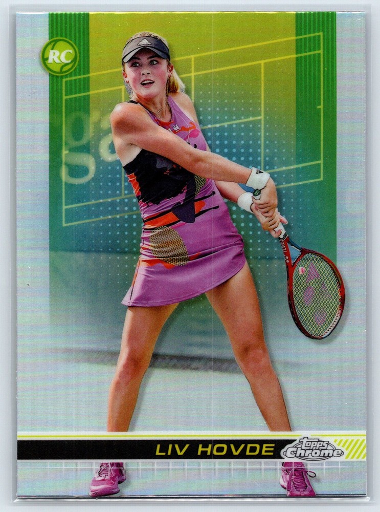 2024 Topps Chrome #164 Liv Hovde Refractor