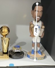 Golden State Warriors 2017 NBA Champions Replica Ring , Trophy And Bobbleheads