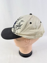 VTG 96’ MLB NY YANKEES & Bugs,Taz,Yosemite snapback Hat, Looney Tunes Group