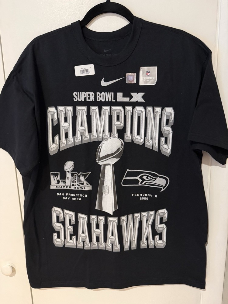 Nike Seattle Seahawks Super Bowl LX Champions Locker Room Trophy T-Shirt Medium