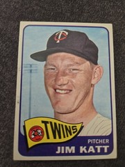 1965 Topps – Jim Kaat #62 Name Misspelled as Katt