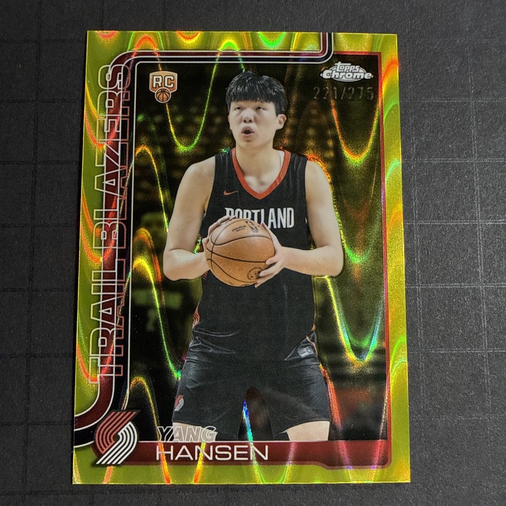 2025-26 Topps Chrome – Yang Hansen #266 Yellow RayWave Refractor /275 (RC)