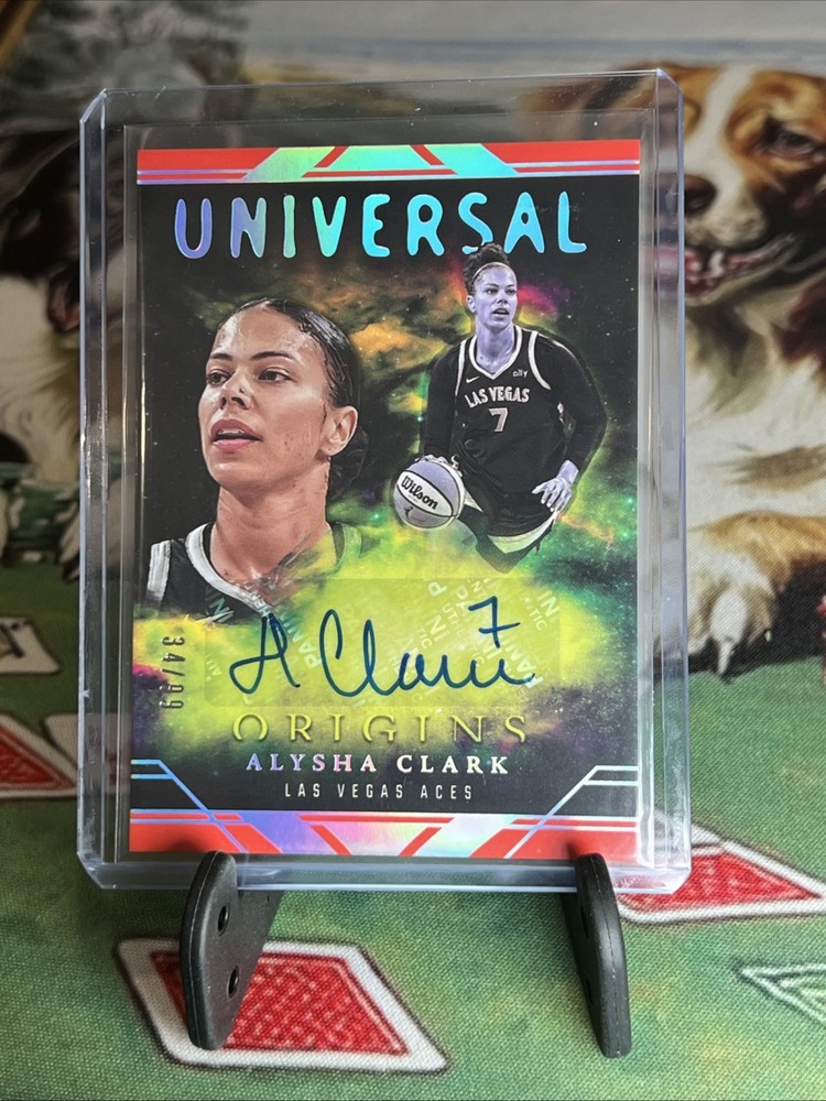 2024 Panini Origins WNBA – Universal Autographs Alysha Clark #UA-ALC Red /99…
