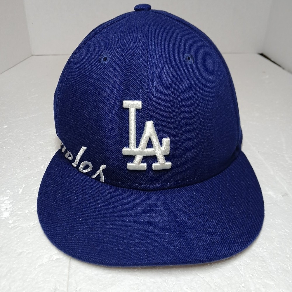New Era 59Fifty LA Dodgers Fitted Hat 6 7/8 Side Script Logo White