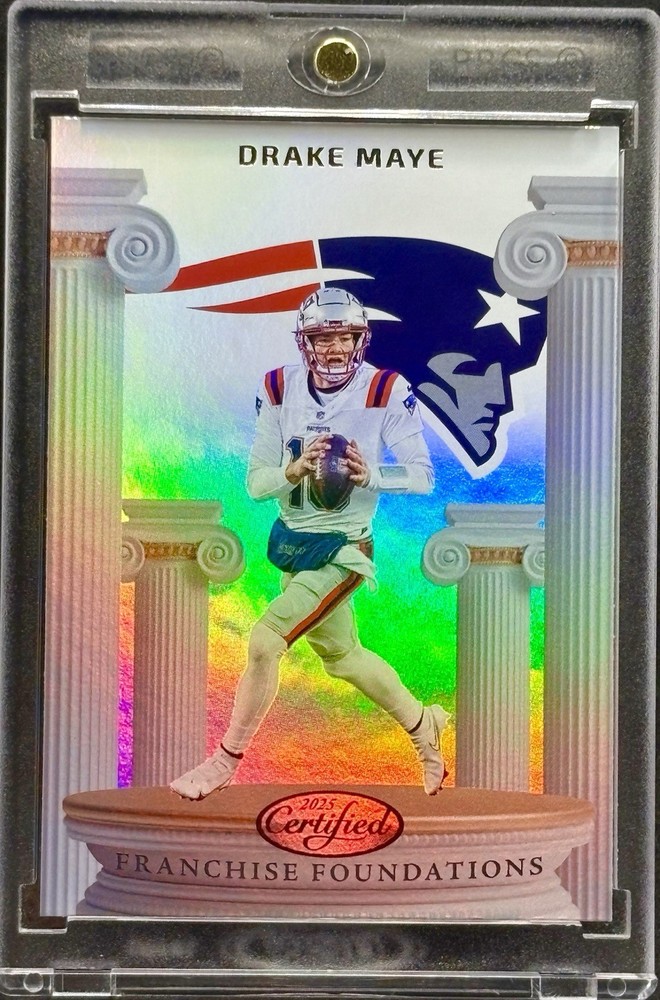 Drake Maye RARE HOLO FOIL REFRACTOR INVESTMENT CARD PANINI PATRIOTS MINT