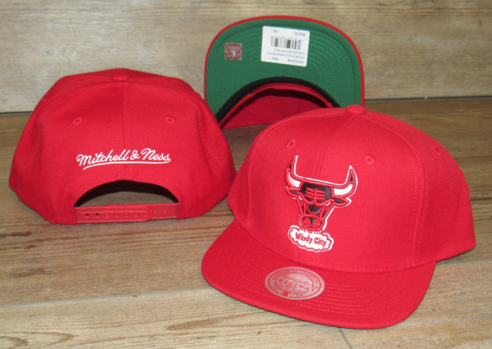 Mitchell & Ness Chicago Bulls Windy City Hardwood Classics Snapback Hat Cap Men