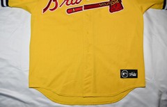 Majestic Street Fashion Retail Atlanta Braves Yellow Jersey XLarge XL Navy Red