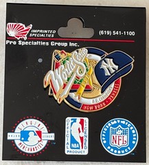 Vintage 1998 NY Yankees World Series Pin On Original Card Pro Specialties Group