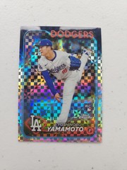 2024 Topps Chrome – Yoshinobu Yamamoto #18 X-Fractor (RC)