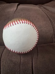 Rawlings Official MLB Gold & White 2022 World Series Matchup Baseball