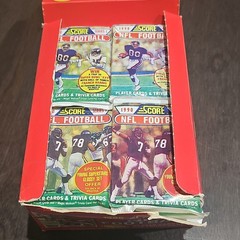 Score 1990 NFL Football Series 1 Sealed Trading Card Box 36 Cards Trivia