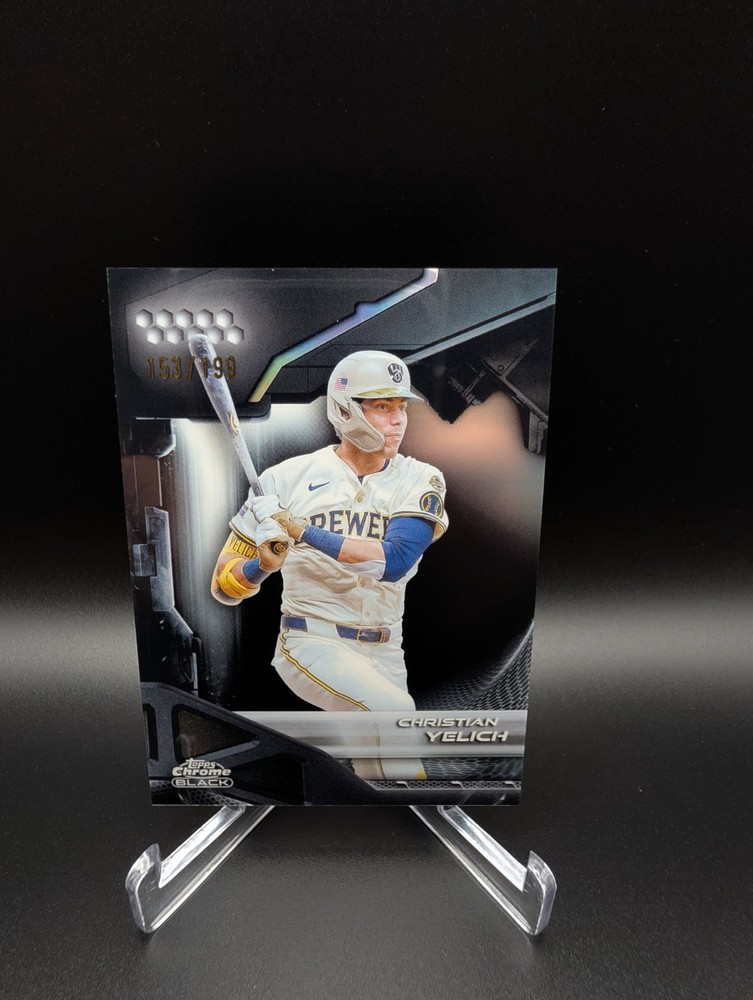 🔥🔥 2026 Topps Chrome Black – Refractor ⚾ Christian Yelich #153/199 🔥🔥