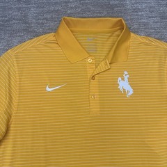 Wyoming Cowboys Shirt Mens Medium Gold NCAA Football Nike Dri Fit Polo UW Pokes