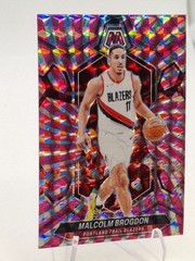MALCOLM BROGDON PINK SWIRL /18 MOSAIC