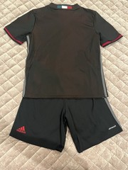 AC Milan 2016-17 Home Kit Size Youth Medium 11-12 Years