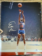 New York Knicks Earl Monroe autographed 11×14 on Foul Line photo PSA DNA
