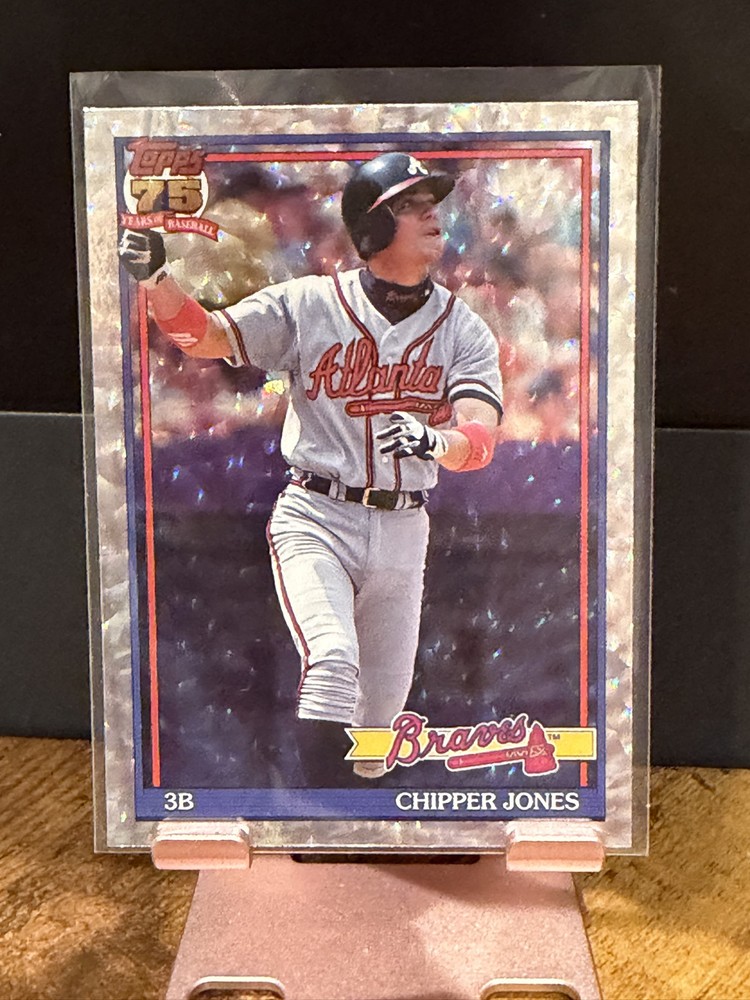 2026 Topps Series 1 – 1991 Topps Baseball Chipper Jones #T91-13 Crackle.