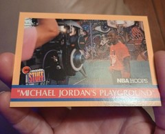 1990-91 NBA Hoops – Inside Stuff Michael Jordan #382 Basketball Card