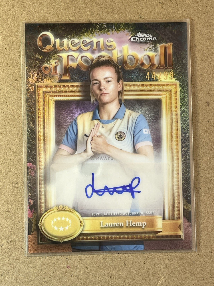 2024-25 Topps Chrome Lauren Hemp Auto /99 Queens of Football UEFA Women