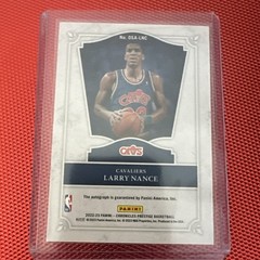 2022-23 Panini Chronicles – Old School Autographs Larry Nance #OSA-LNC (AU)