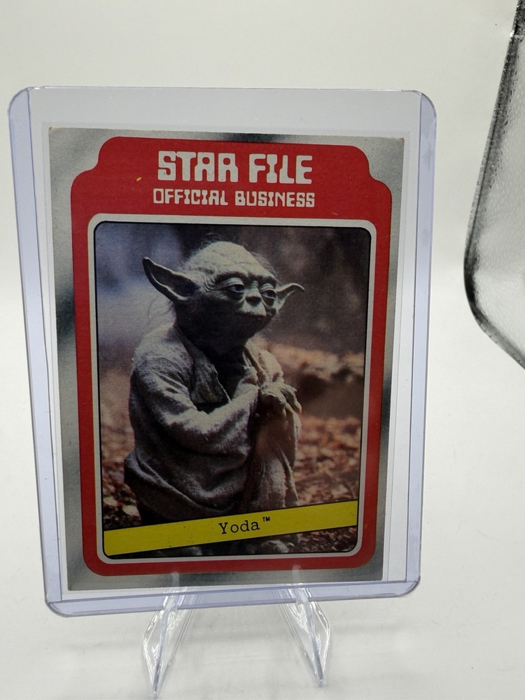 Vintage 1980 Topps Star Wars Empire Strikes Back #9 YODA STAR FILE Card Rookie
