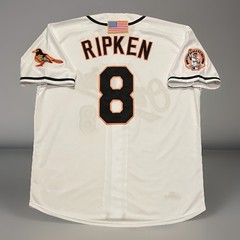 Cal Ripken Jr Baltimore #8 Jersey Men’s XL 2001 Orioles Home White Retro