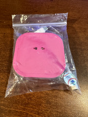 2023 MLB All Star Game HOME RUN DERBY T Mobile Ear buds universal charger