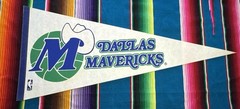 Vintage 80s Dallas Mavericks NBA Basketball pennant Mark Aguirre