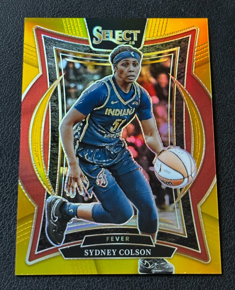 Sydney Colson 2025 Panini Select WNBA Concourse Gold Prizm #&rsquo;d /10 – Fever