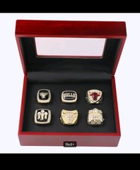 Chicago Bulls Championship Rings Set 91 92 93 96 97 98 Replica Without Box