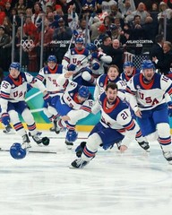 US MENS HOCKEY OLYMPIC GOLD MEDAL 8X10 GLOSSY PHOTO USA TEAM PHOTO