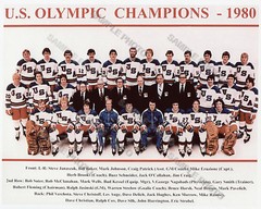 1980 USA OLYMPIC GOLD MEDAL HOCKEY TEAM MIRACLE ON ICE 8X10 PHOTO