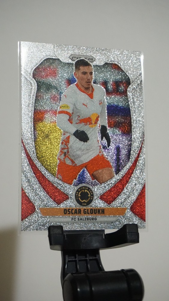 2025 Panini Prizm FIFA Club World Cup Silver Prism Glitter Oscar Gloukh #172