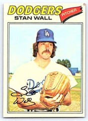 Stan Wall 1977 Topps #88 – Please see pics for cond.